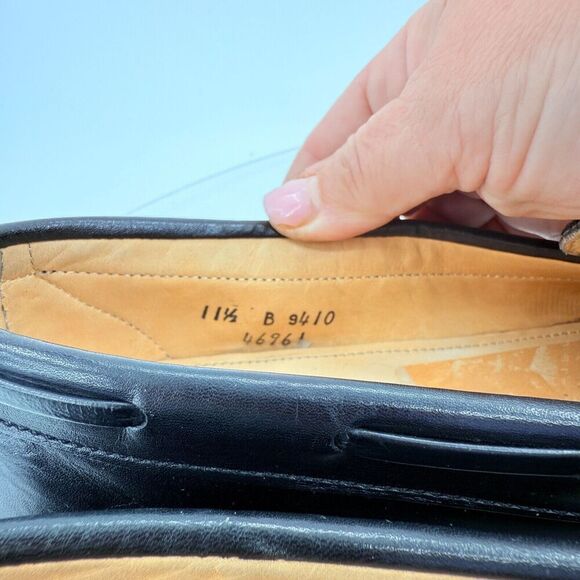 Allen Edmonds Alton Loafers Men\'s Size 11.5 B Black Leather Kittie Bow Tie  Shoe main image 9